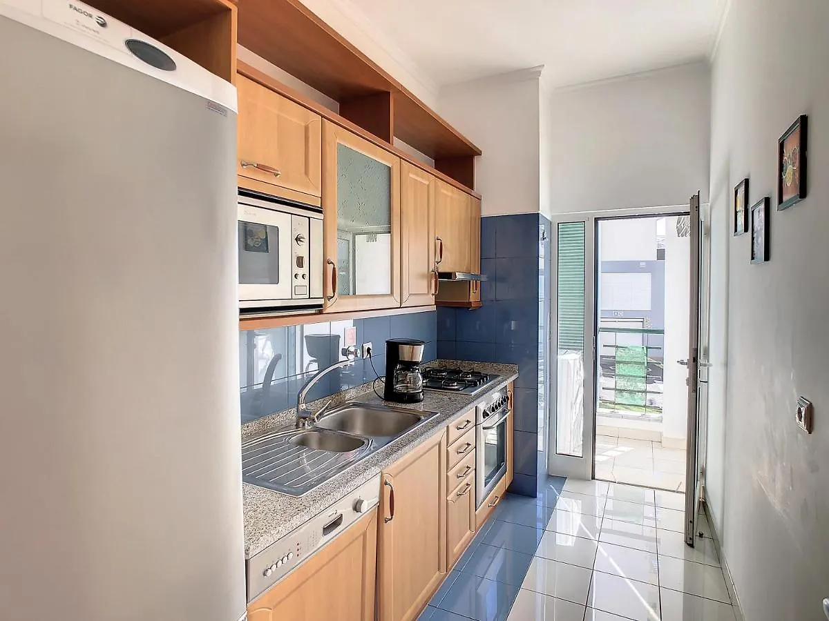 Theos Apartment By Lovelystay Funchal  0*, Funchal (Madeira) Portugalia